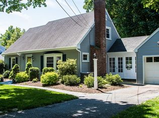 25 Winding Way, Morris Plains, NJ 07950