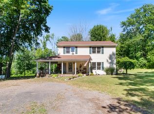 4133 Pearsall Rd, Williamson, NY 14589