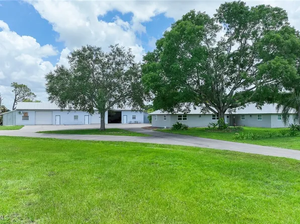 6261 Greenbriar Farms Rd, Fort Myers, FL 33905