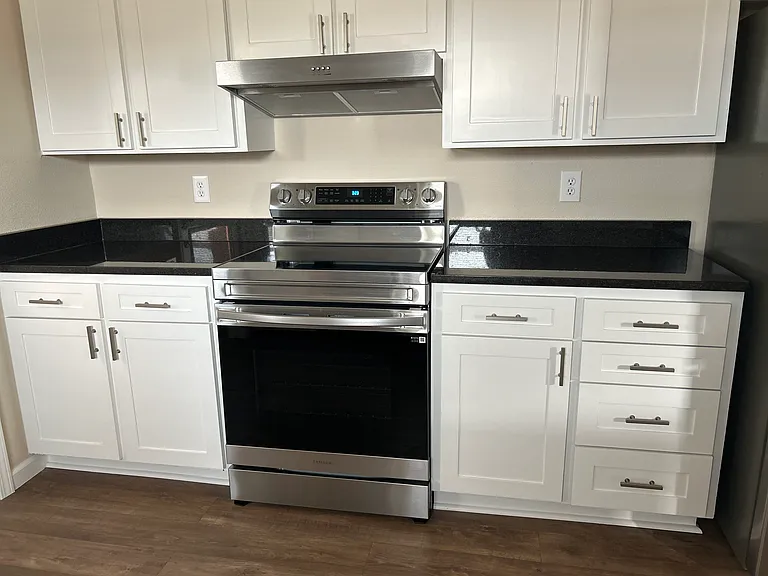 5704 Bryan St — Photo 16