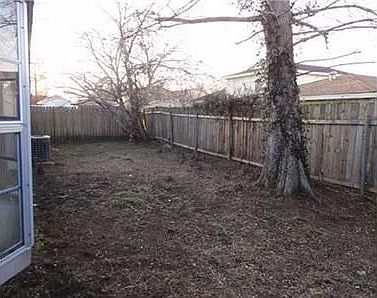 4th image of 3844 Birchfield Dr