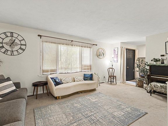 5th image of 11392 Mount Vernon Rd