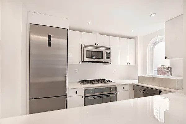 Rented by WAM Partners - William Moses Co. | media 29