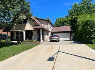 1734 Rawson Ave #1736, South Milwaukee, WI 53172