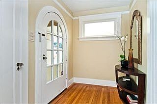 3rd image of 136 Corona St