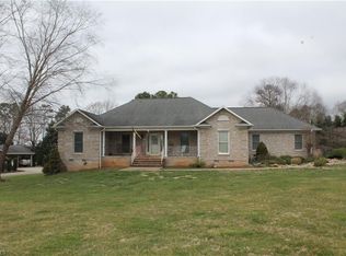 200 Windsor Park Dr, Dobson, NC 27017