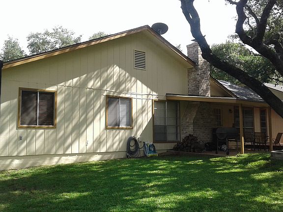 4th image of 2903 Oak Falls St