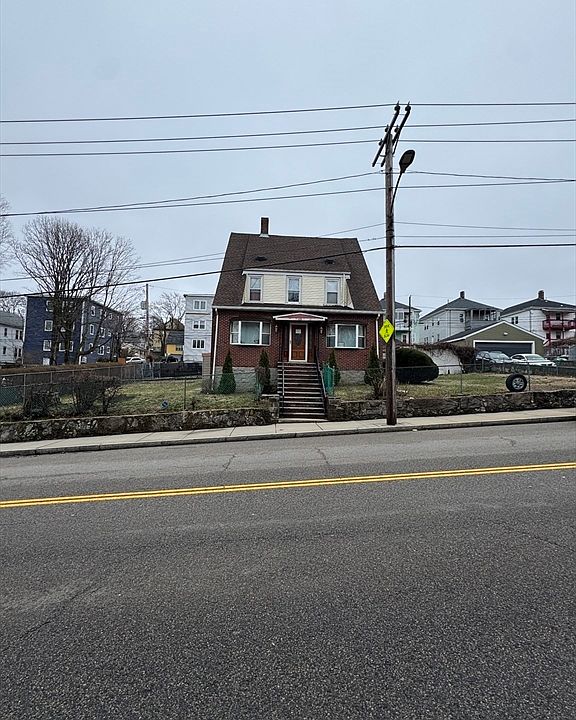 1st image of 618 Harvard St