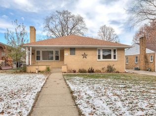 908 W Union St, Champaign, IL 61821