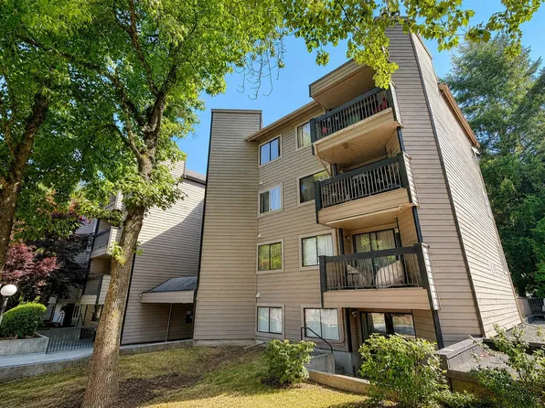 10560 154th St #306, Surrey, BC V3R 8A3