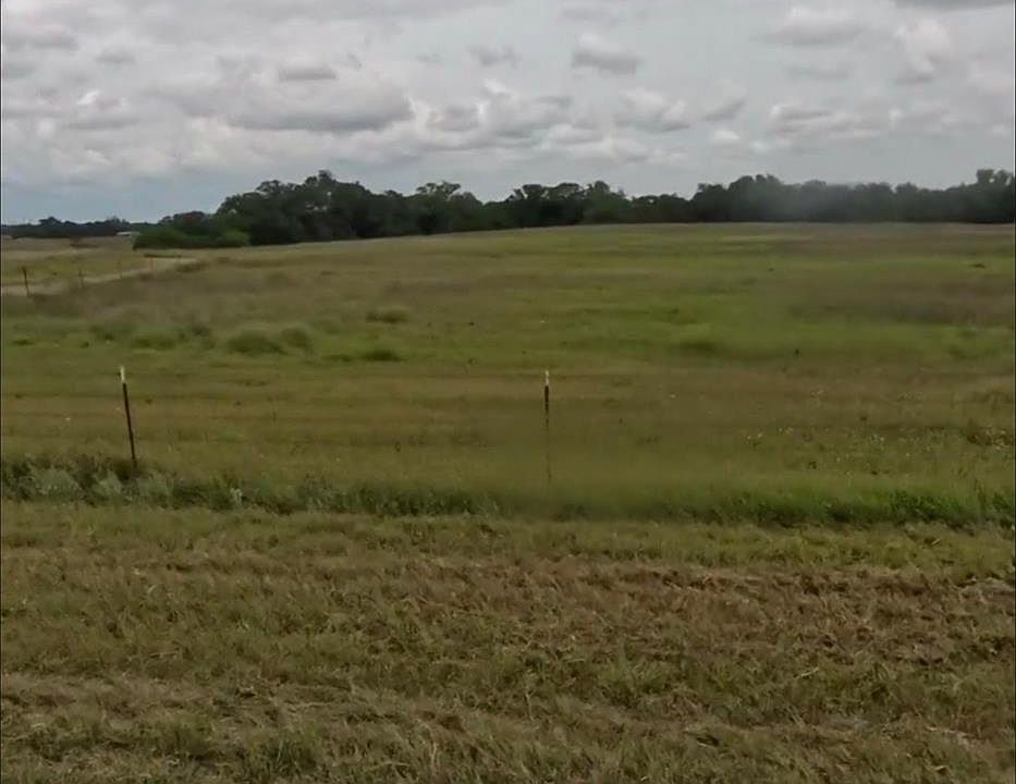 2nd image of 17351 E 1160th Rd