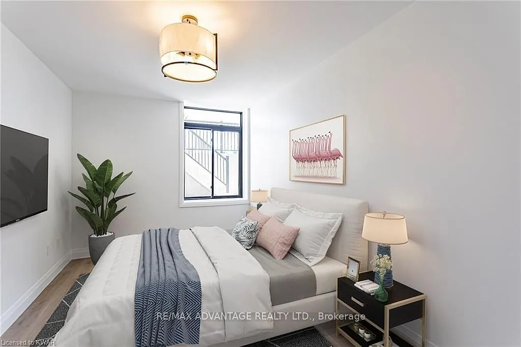 2 bed, $2,200 — Photo 4