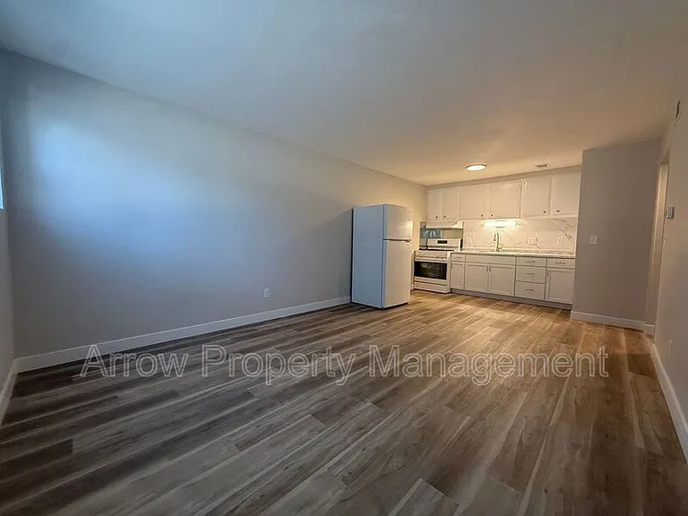 2206 K St #3 — Photo 4