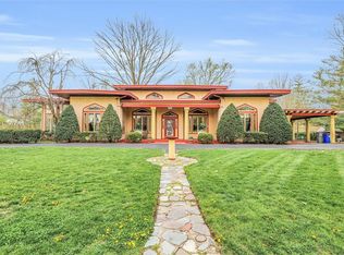 1625 W Main St, Decatur, IL 62522