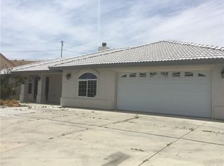 17390 Buckthorn Ave, Hesperia, CA 92345