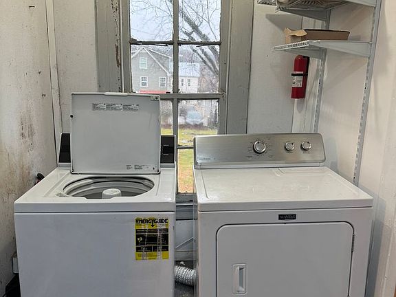 3rd image of 792 Little Oconee St