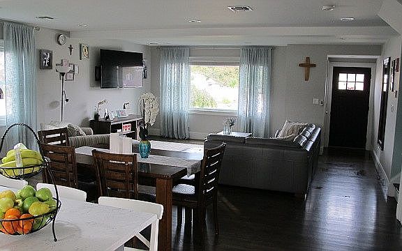 5th image of 820 Pease Ln