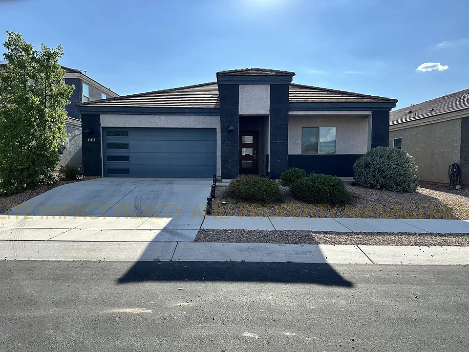 11112 S Weismann Dr