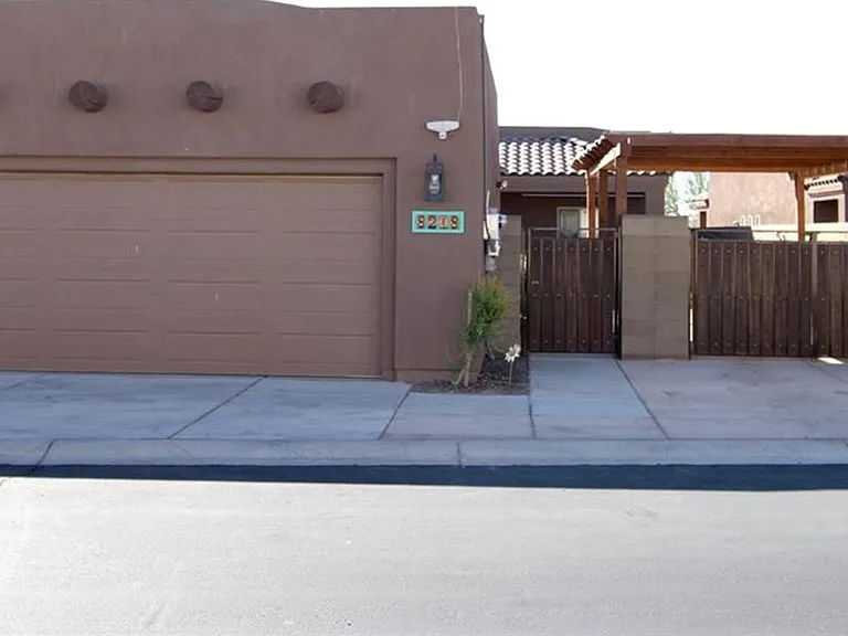 8218 E Paraiso Pkwy — Photo 18