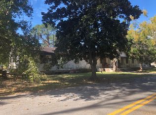 24 Marks St, Apalachicola, FL 32320