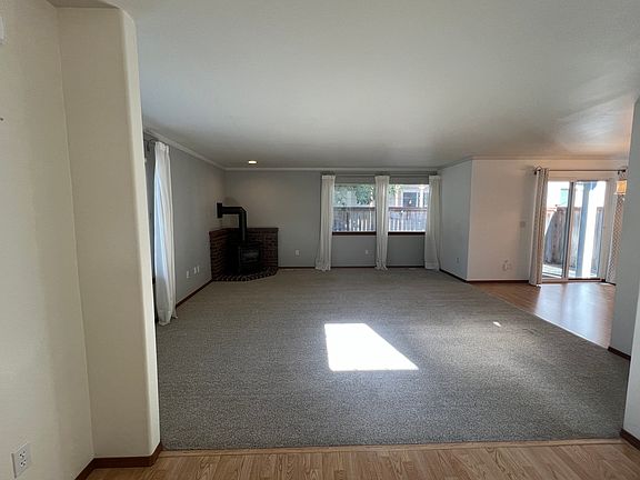 2nd image of 27620 NE 150th Pl