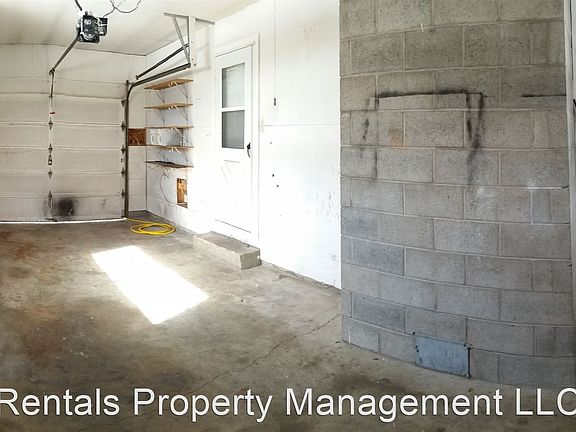 5th image of 821 N 1st St