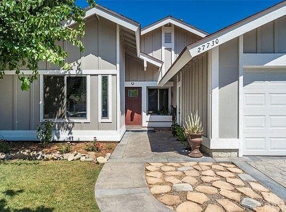 3rd image of 27730 Sycamore Creek Dr