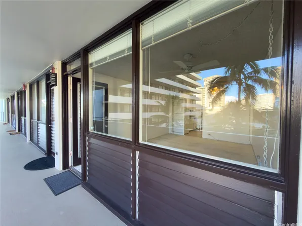 425 Ena Rd APT 805C, Honolulu, HI 96815