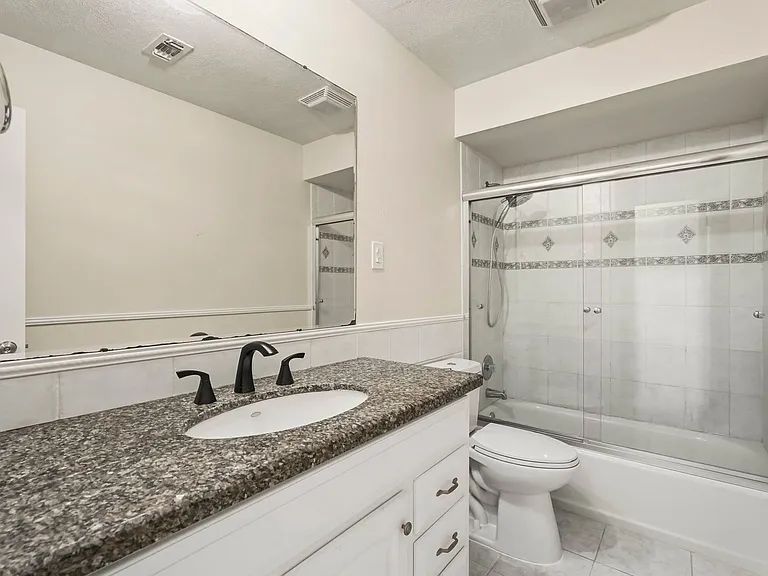 1911 Michele Dr — Photo 23