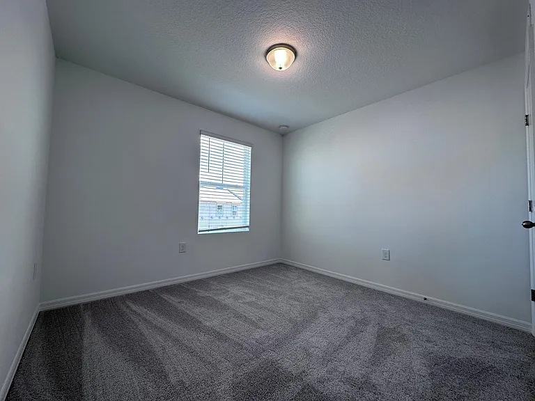 189 Mandovi St — Photo 34