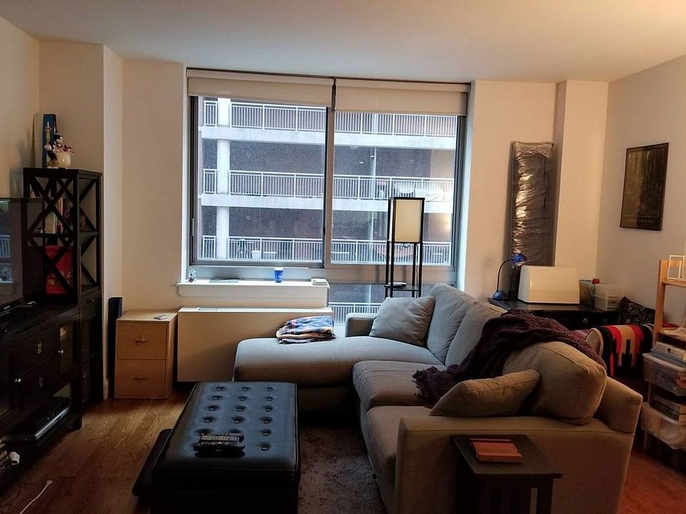 1st image of 236 Livingston St APT 6D
