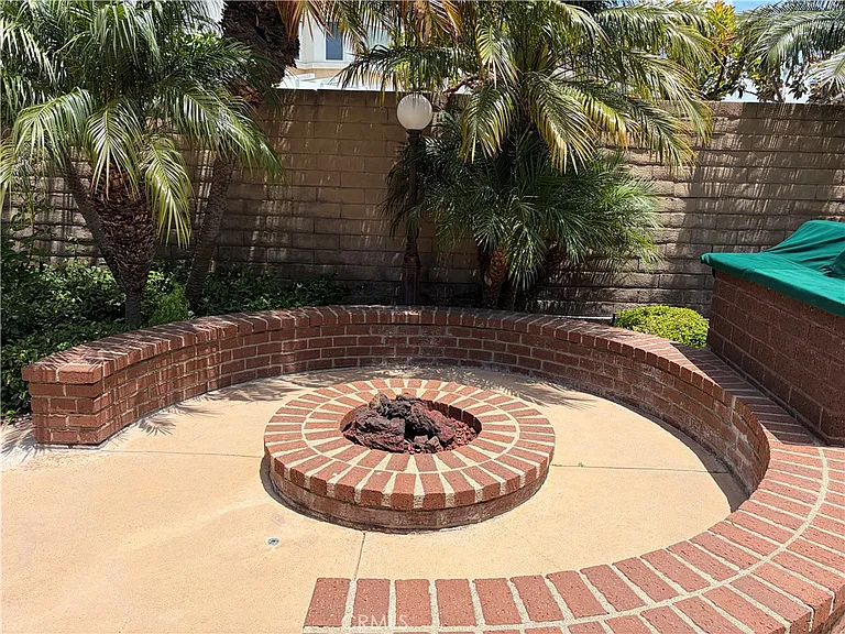 18886 Mount Walton Cir — Photo 58