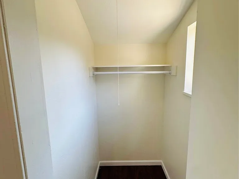 2814 S Washington St #B — Photo 12