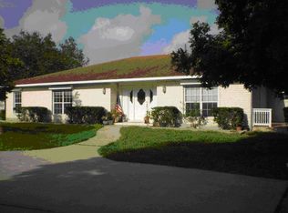 102 Reyes Rd, Beeville, TX 78102