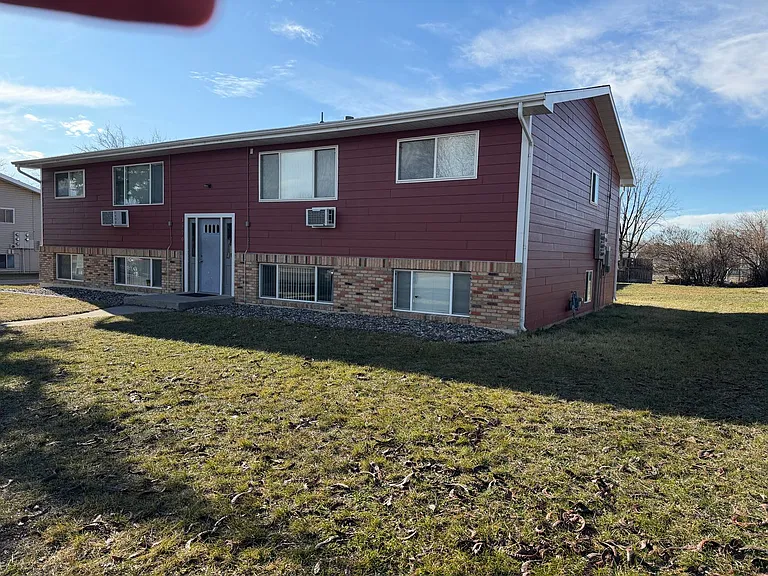 1620 Kelby Dr — Photo 8