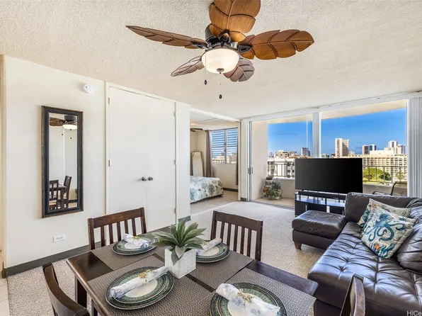 1805 Poki St APT 1101, Honolulu, HI 96822