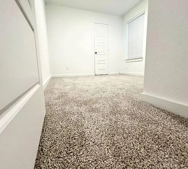 1122 Briscoe Ct — Photo 26