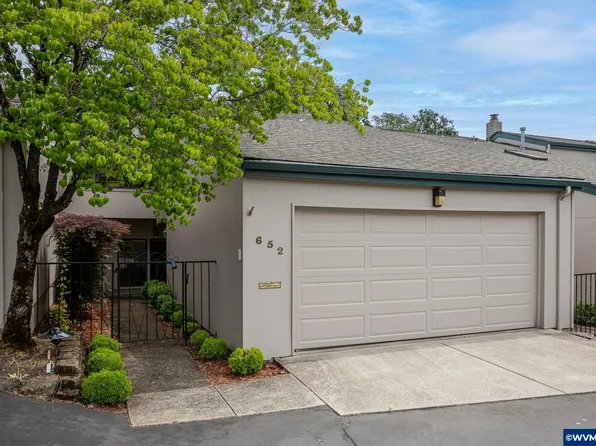 652 Salem Heights Ave S, Salem, OR 97302