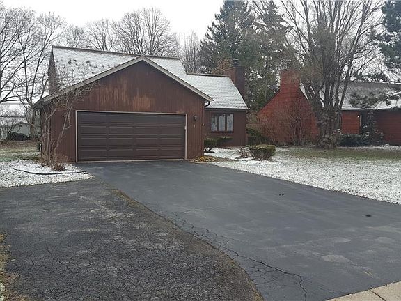 2nd image of 113 Willow Pond Way