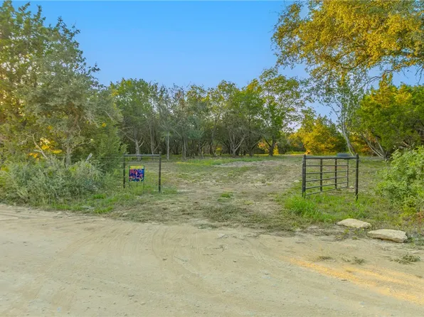 1480 County Road 127, Carlton, TX 76436