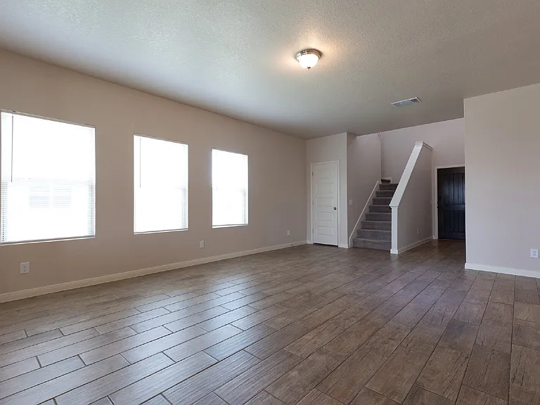 746 Farmers Dell — Photo 8