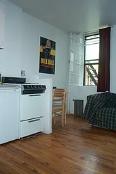 Rented by Tower Brokerage