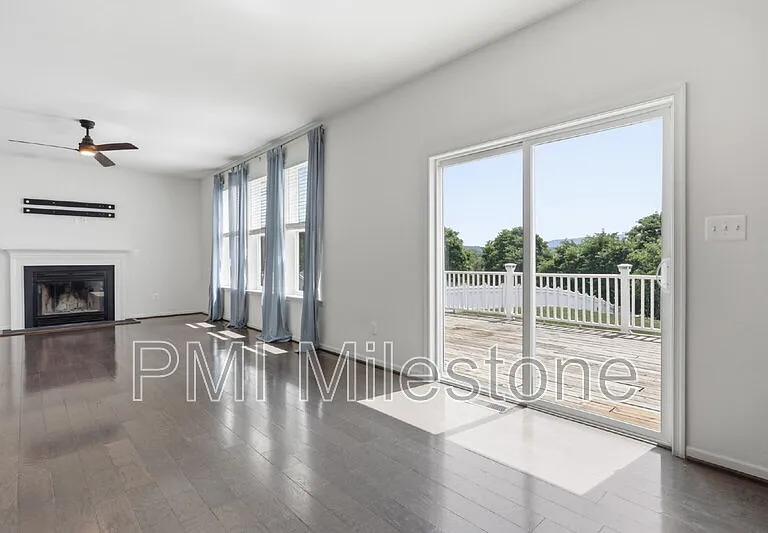 371 Lookout Mountain Ct — Photo 15