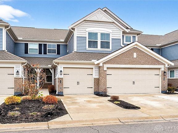 2nd image of 72 Pebble Brook Pl