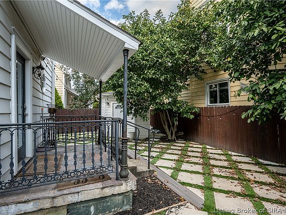 3rd image of 308 E 9th Street
