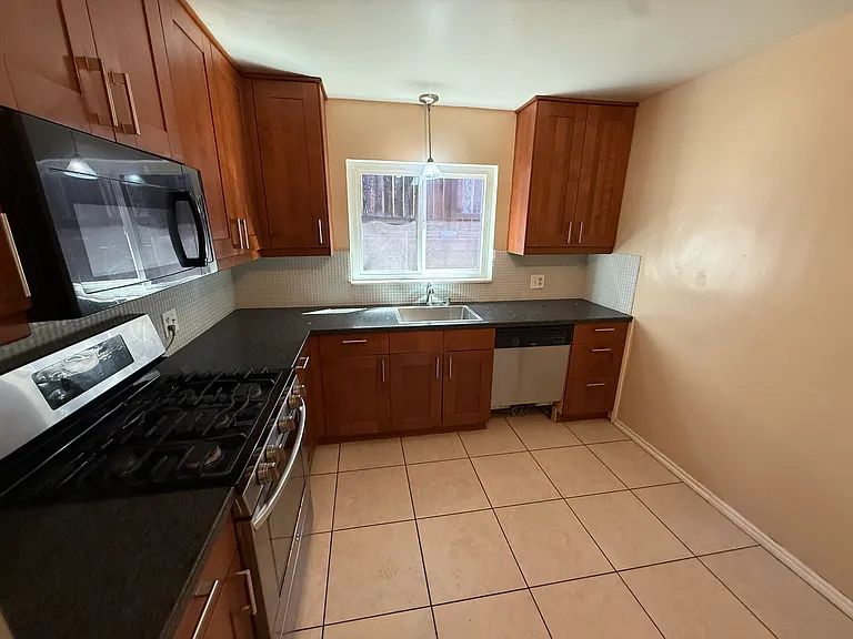 5438 Mary Lane Dr — Photo 38