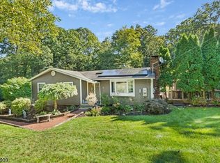 6 Lejay Ct, Wharton, NJ 07885