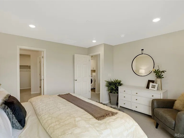 13838 Vispo Way — Photo 22
