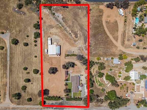 5th image of 30265 Miller Rd