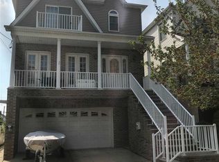 9 Humphrey Ave, Bayonne, NJ 07002